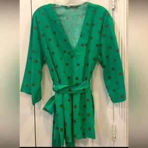 Zara Green/Brown Polka Dot Top Linen Blend
Size:Large Preloved